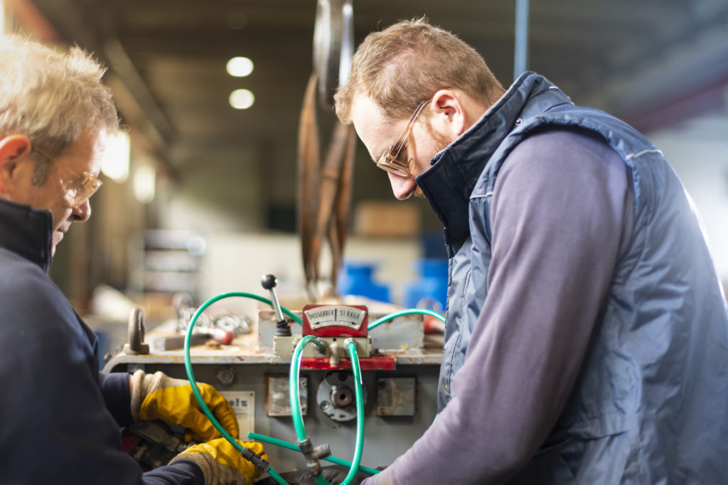Sergio Manfredi Officina Elettromeccanica Cassano Spinola (AL)